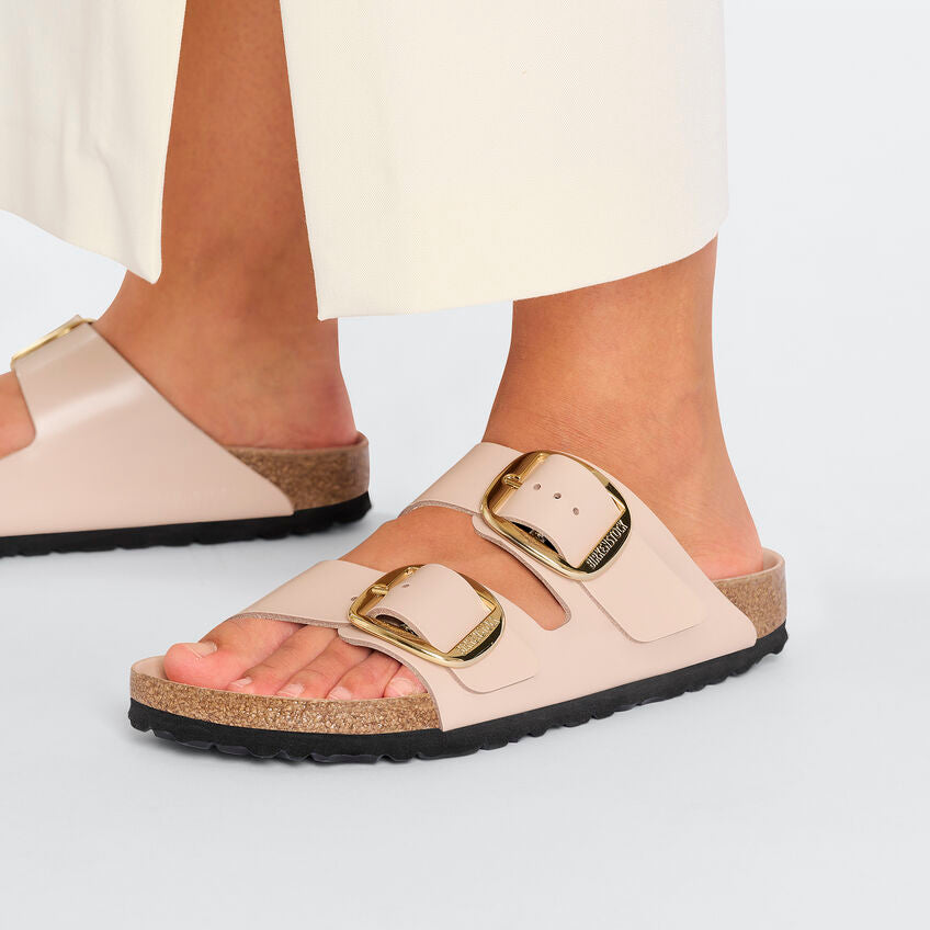 Birkenstock ARIZONA BIG BUCKLE 1026553 High Shine New Beige | Cuir Largeur Étroite - Boutique du Cordonnier